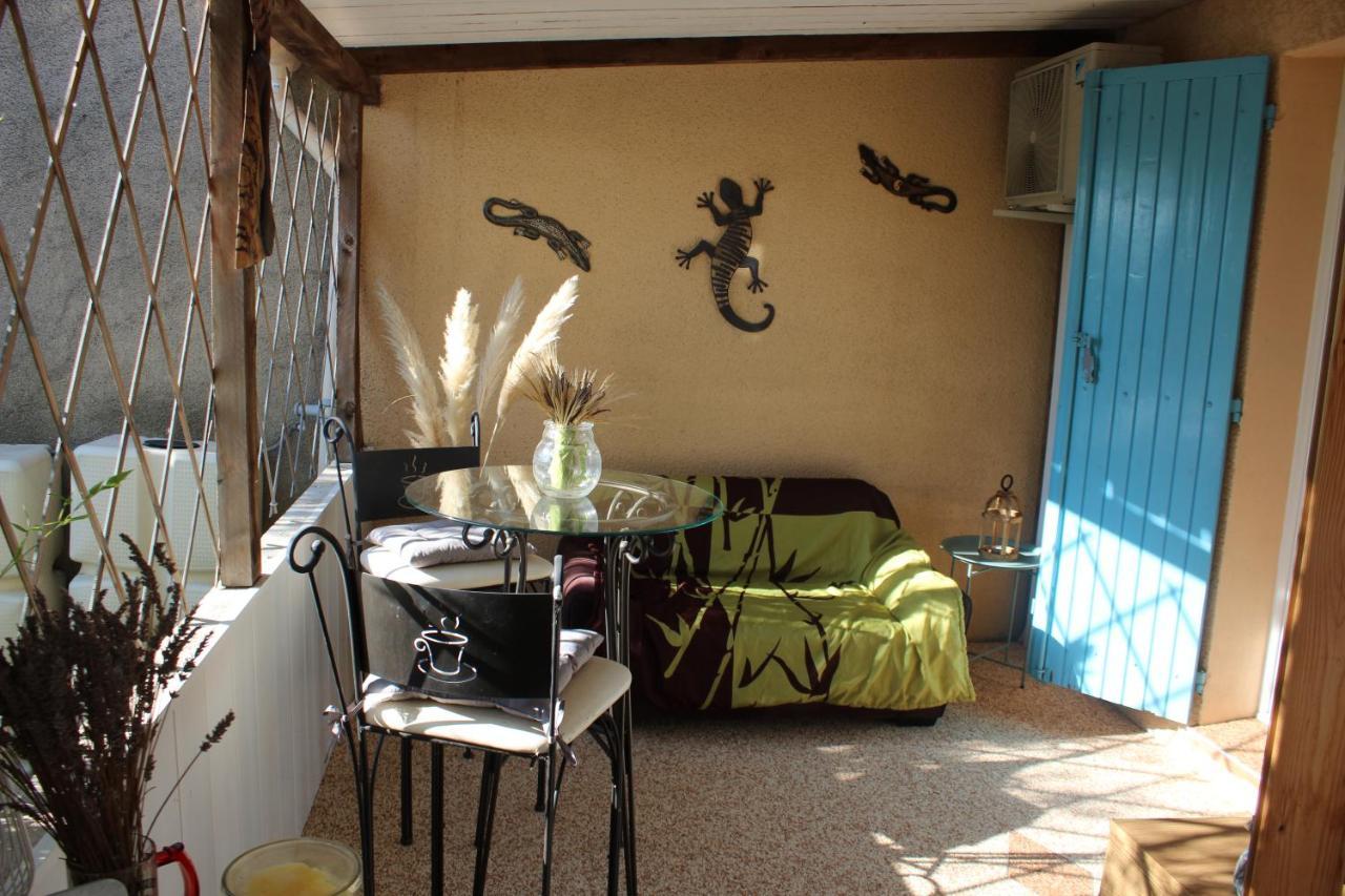 Philippe & Marie, A Louer Petite Chambre Chez L'Habitant Avec Terrasse Dans Villa, Au Pied Du Luberon Кюкюрон Экстерьер фото